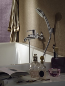 Смеситель для ванны Hansgrohe Talis Classic 14140000 в Саратове 3